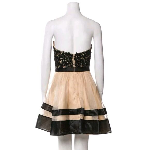 La Femme Strapless Dress Embellished Sz 4 Fit Flare Lined Cocktail (J - Picture 3 of 6